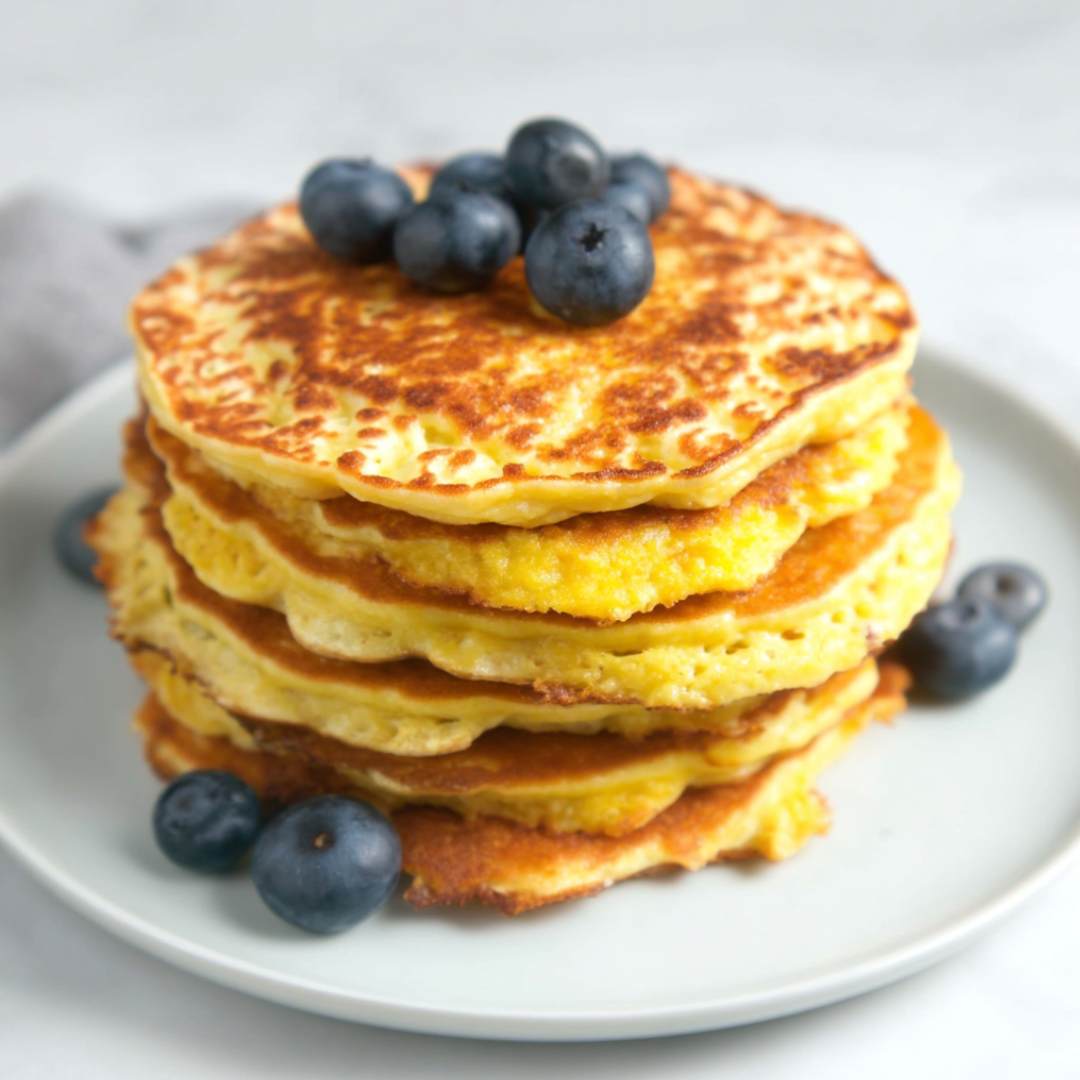 3-Ingredient Cottage Cheese Pancakes Recipe
